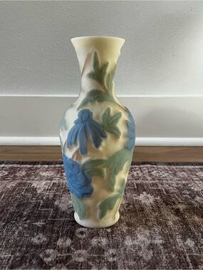 Vintage 1920s Phoenix Consolidated Floral Vase